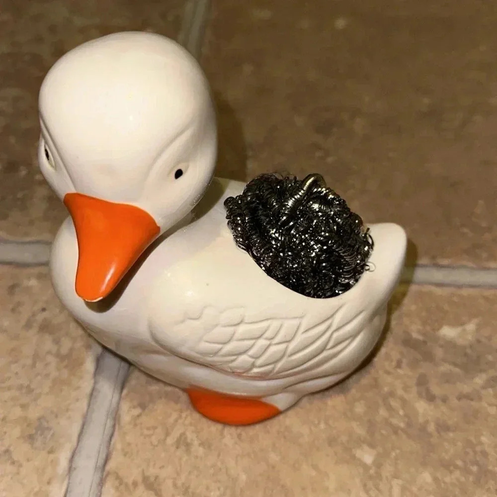 VINTAGE white ceramic duck goose bird planter accent trinket dish made in Taiwan - Picture 11 of 11